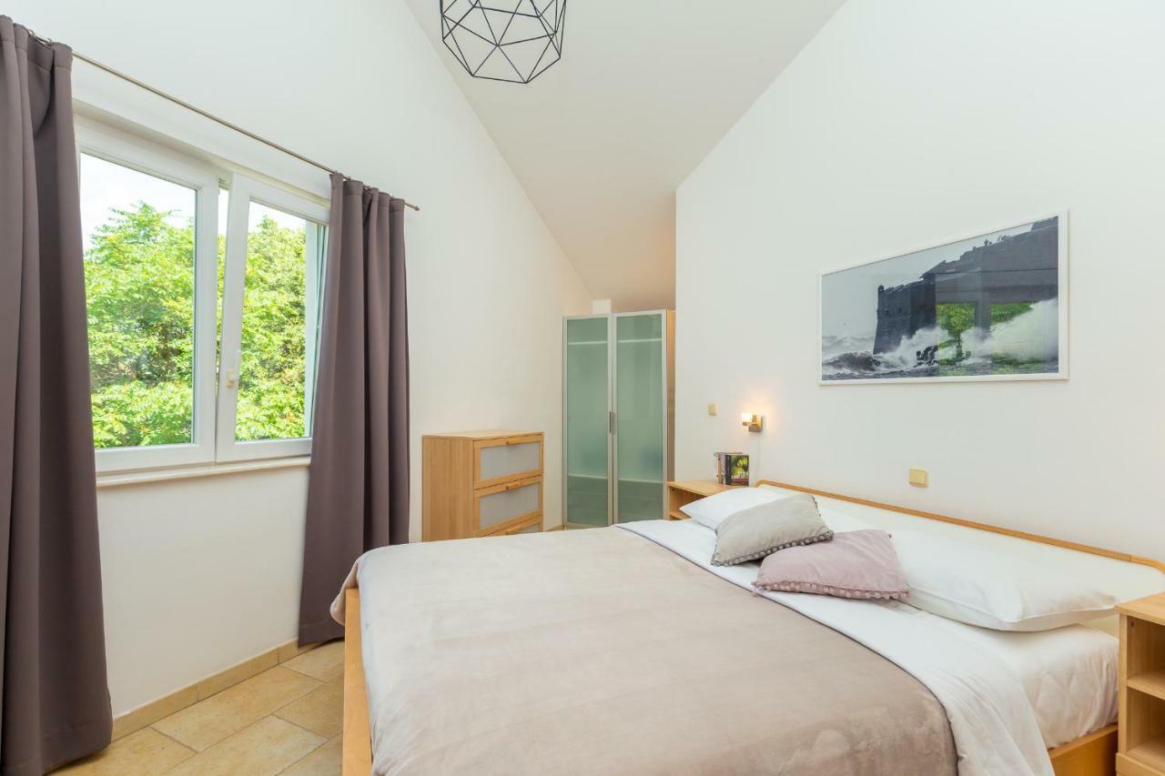 ドゥブロブニクHedera Estate, Hedera A1アパートメント エクステリア 写真
